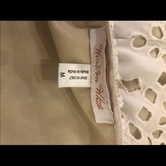 Winston White eyelet romper - Picture 9 of 9